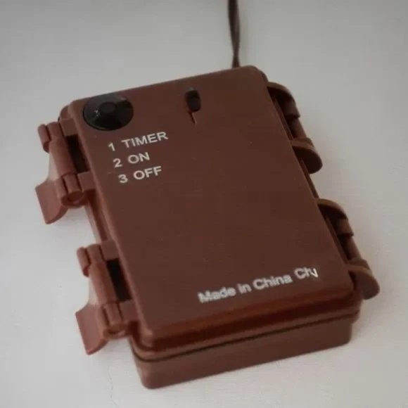 Plow & Hearth 6 ft Fall Eucalyptus Garland with 48 LED Lights & battery timer - Picture 7 of 7